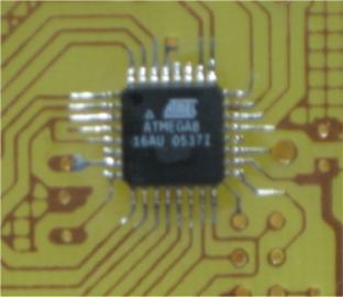 various:soldering_smd:chip_sitzt.jpg
